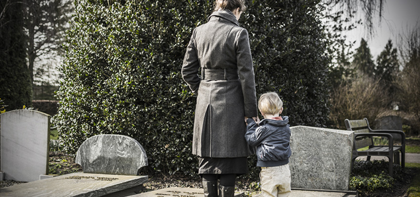 Cover image for article: When Words Are Not Enough: Helping Families With Grief